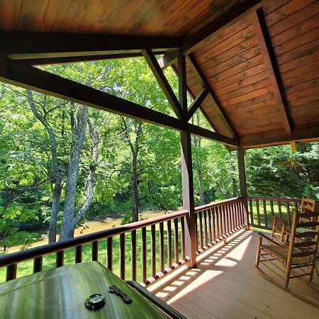 New River Trail Cabins Galax Экстерьер фото