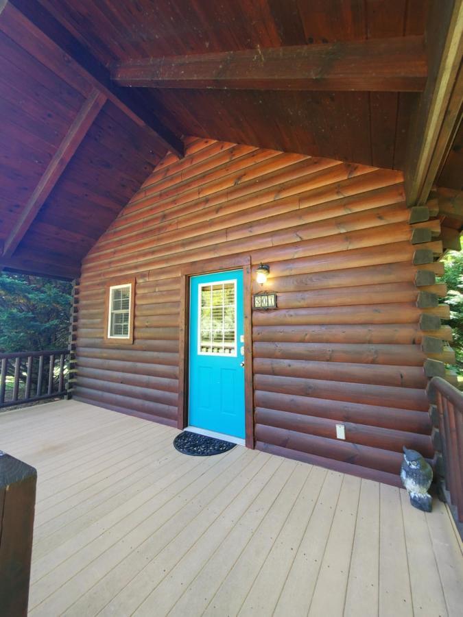 New River Trail Cabins Galax Экстерьер фото