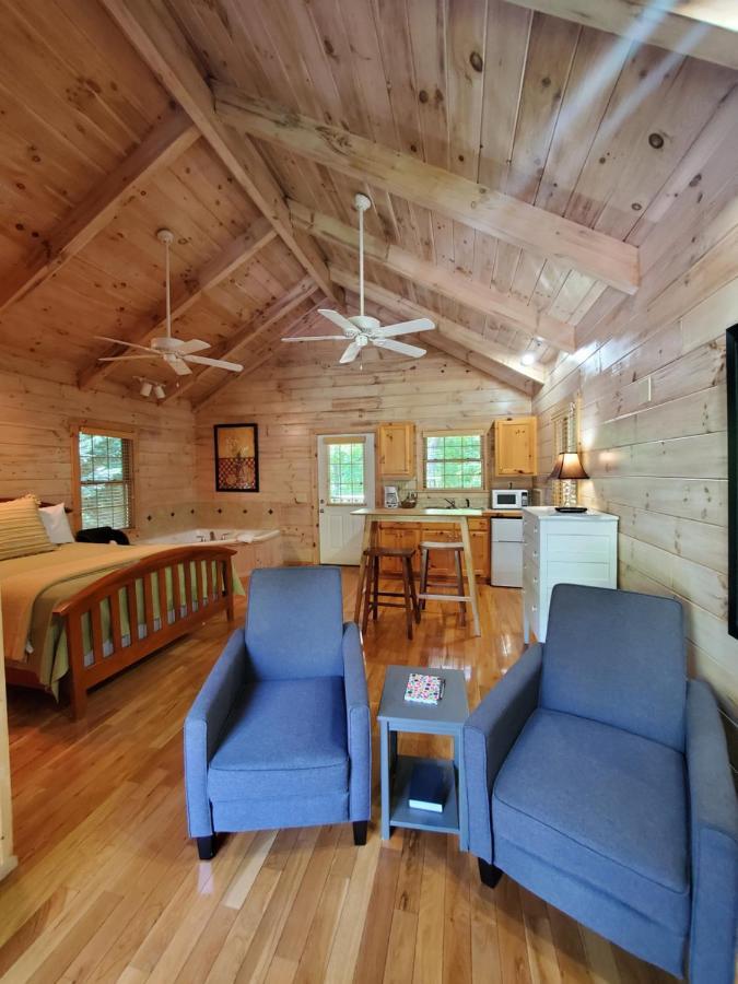 New River Trail Cabins Galax Экстерьер фото