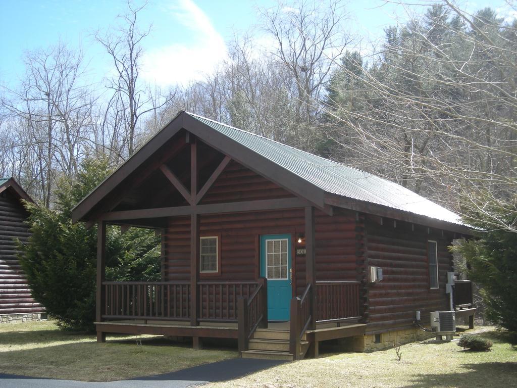 New River Trail Cabins Galax Экстерьер фото